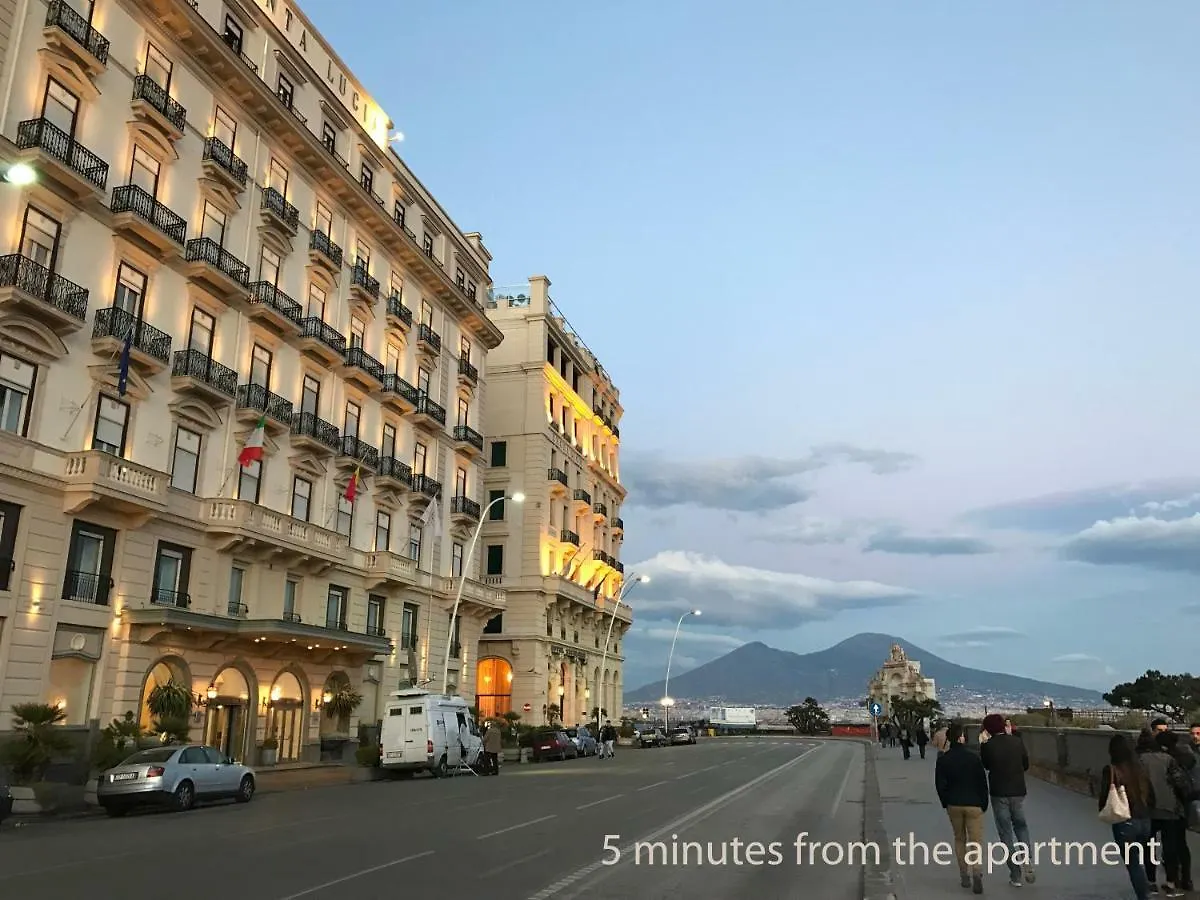 Apartment Casa Di Partenope Naples